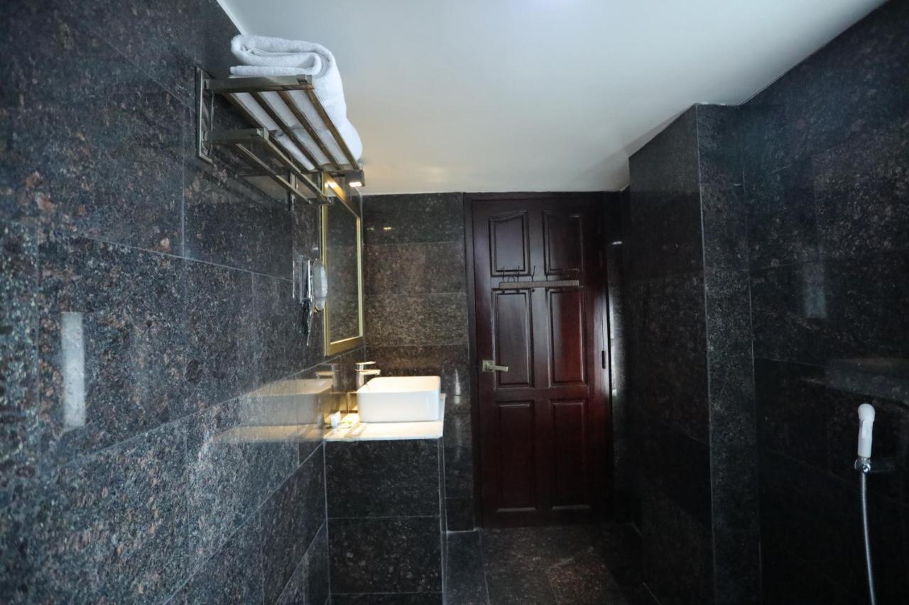 The Elite Residence Дака Екстериор снимка
