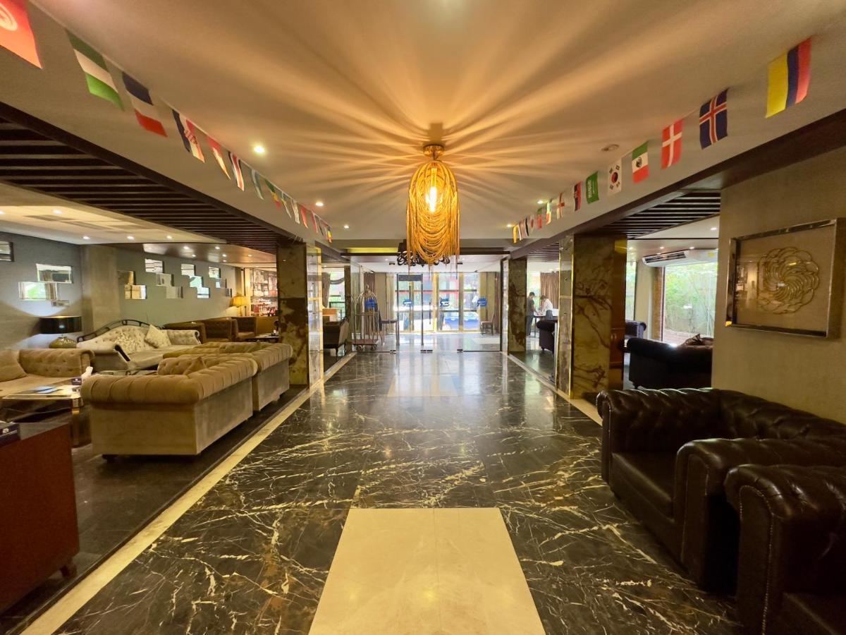 The Elite Residence Дака Екстериор снимка